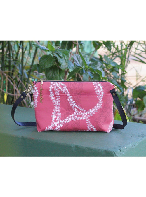 Sandy Feet Hawaii Handbag Large Crossbody in Berry Sandy Feet Hawaii Crossbody | Valia Honolulu Valia Honolulu
